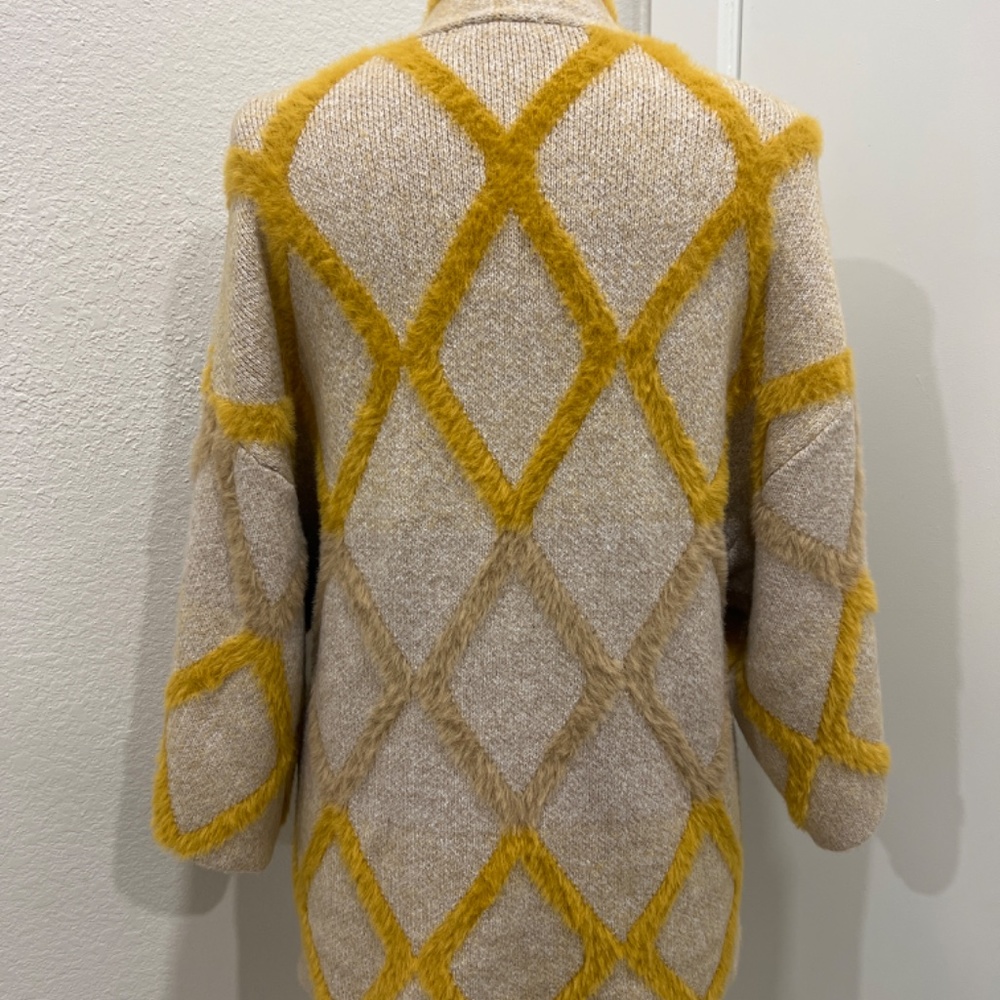 Patterned Cardigan - Picture 2 of 2